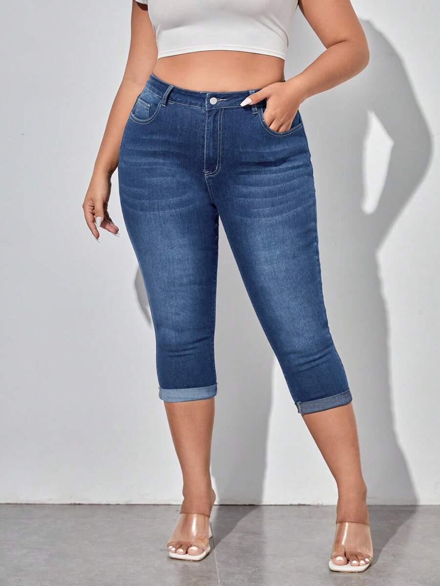 SHEIN Lady Celana Jeans Panjang 3/4 Gaya Jalanan Modis untuk Wanita Ukuran Plus - Medium Wash - View 1