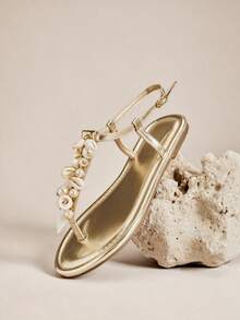 SHUZIA Women's Flat Thong Sandals For Vacation And Daily Wear - Gold - View 7