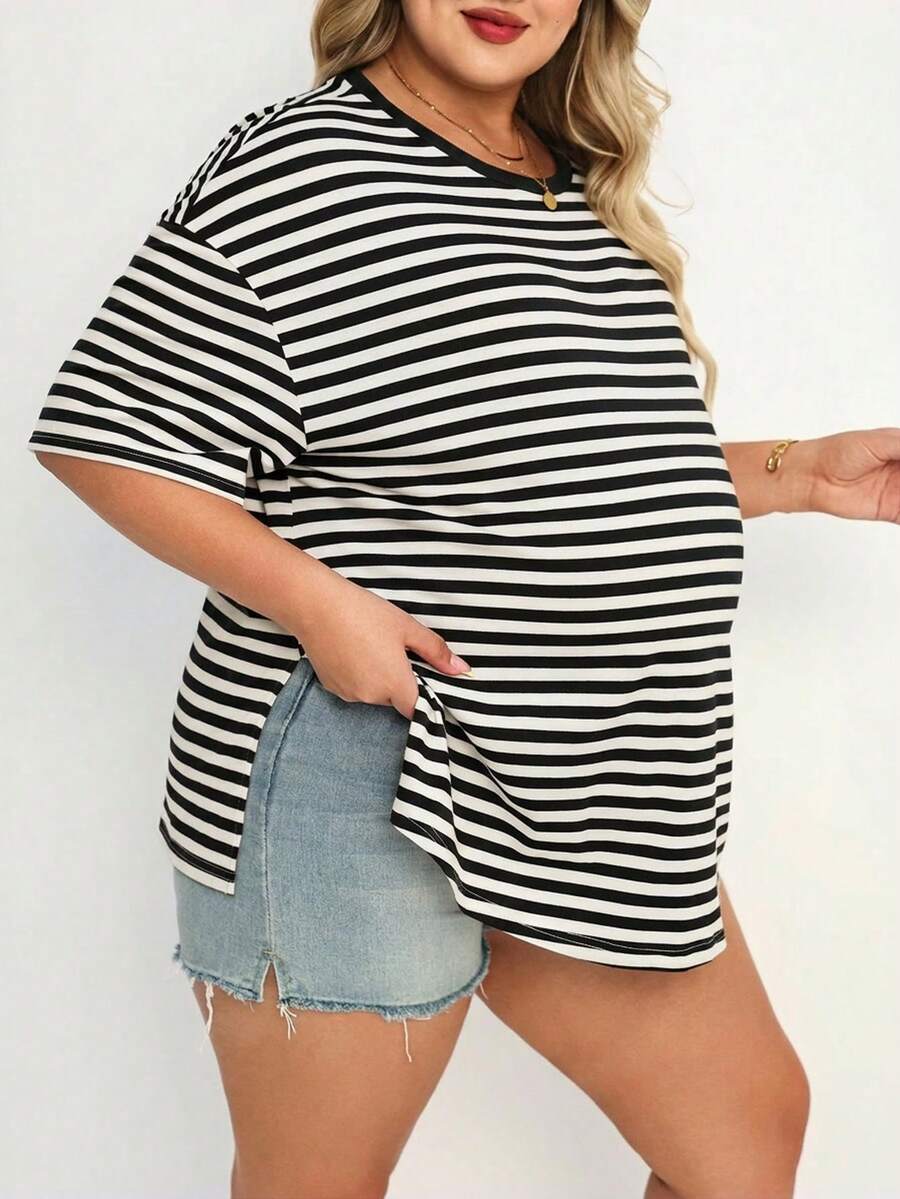 Plussiva 大码孕妇夏季休闲通勤撞色条纹印花宽松蝙蝠袖开衩下摆T恤 - 黑色 - 查看 1