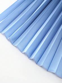 GlowEve CURVE Đầm chữ A nữ dáng suông xếp ly ombre, thiết kế thắt eo, thanh lịch cho kỳ nghỉ, đi làm, ngày Valentine, hẹn hò, phong cách Pháp sang trọng, đa năng, dự tiệc, đầu xuân/xuân & hè, không tay, xanh trắng, hàng mới về, dài ngang gối. - Màu xanh lam - Xem 4