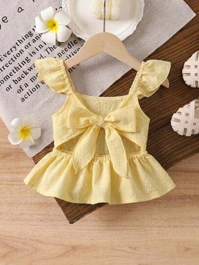 SHEIN LMoss Kids Áo hai dây màu trắng thêu nơ dễ thương, đa năng cho bé gái, thích hợp cho kỳ nghỉ hè.
