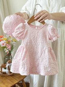 SHEIN Bộ đồ mùa hè dễ thương cho bé gái, gồm váy và mũ beret kẻ caro in hoa cúc màu xanh dương, kiểu dáng thời trang, phù hợp cho bé mặc đi chơi hàng ngày. - Hồng - Xem 3