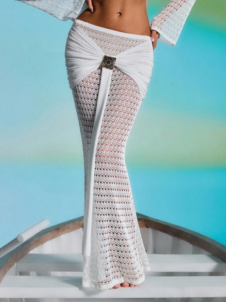 Barévion 女款修身魚尾針織鏤空針織裙,腰部百褶金屬扣透視設計,優雅性感波希米亞風,白色度假海灘派對穿搭 - 杏色 - 查看 1