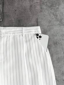 AXEPEAK Men's Striped Casual Versatile Daily Wear Shorts - Black and White - View 5