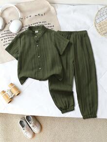 SHEIN Streecool Kids 2pcs/Set Toddler Boys' Casual Korean Style Short Sleeve Shirt And Jogger Pants Set, Suitable For Daily Wear, Spring/Summer - Army Green - View 3