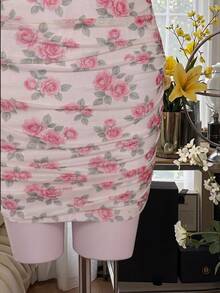 YkhahaYkhahaCelisse Vestido mini con estampado floral y tirantes cruzados, tela de mallaYkhahaYkhaha - Rosa Pálido - Ver 3