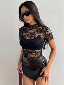 EgrlEra 女款立領短袖性感蕾絲透視上衣 - 黑色 - 查看 4
