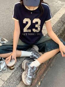 DAZY 女款對比色字母貼帶裝飾休閒街頭風運動短袖T恤，校園風 - 黑色 - 查看 3