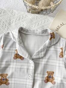 2pcs/Set Piyama Anak Laki-Laki Motif Beruang Lucu Kotak-kotak Atasan Lengan Pendek dan Celana Pendek - MultiWarna - View 4