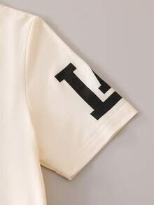 SHEIN 2件組男孩時尚黑色街頭風口號印花圓領針織T恤與短褲套裝，時尚版型夏季城市度假舒適面料穿搭 - 彩色 - 查看 5