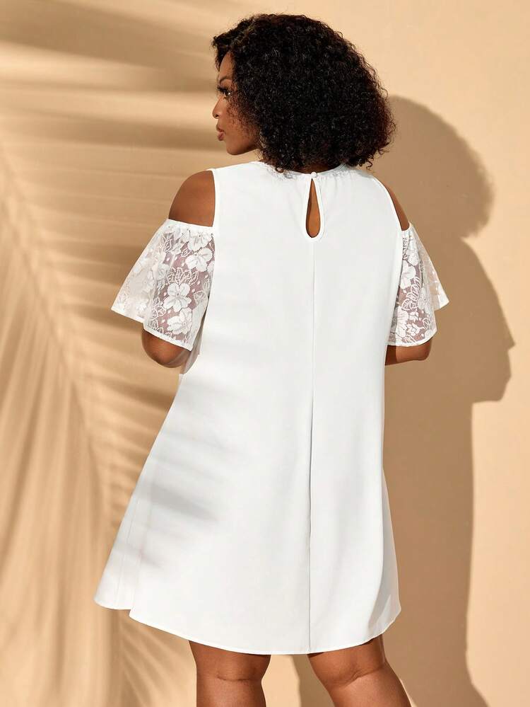 Plus Size Solid Color Lace Patchwork Round Neck Hollow Out Summer Short Sleeve Dress