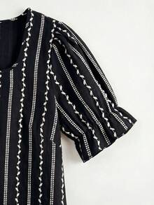 SHEIN VCAY 大码刺绣印花方领休闲百搭短袖衬衫，夏季 - 黑色 - 查看 3