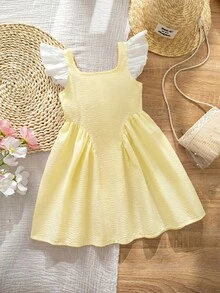 Emery Rose Kids Emery Rose Kids Gaun Rajut Anak Perempuan Motif Garis-garis Blok Warna dengan Kerah Persegi dan Hem Bergelombang - Kuning - View 8