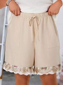 EMERY ROSE Pantalones cortos holgados de talla grande para mujer, con cintura con cordón, parches, bordados, malla y volantes en el bajo, para el verano y vacaciones - Caqui - Ver 1