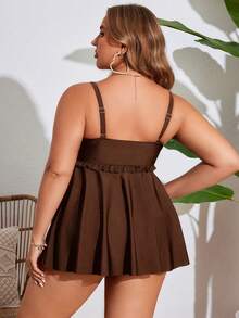 SHEIN Swim Curve 大尺碼女款純色細肩帶分體式比基尼泳衣套裝，2件式，休閒度假風 - 棕色 - 查看 2