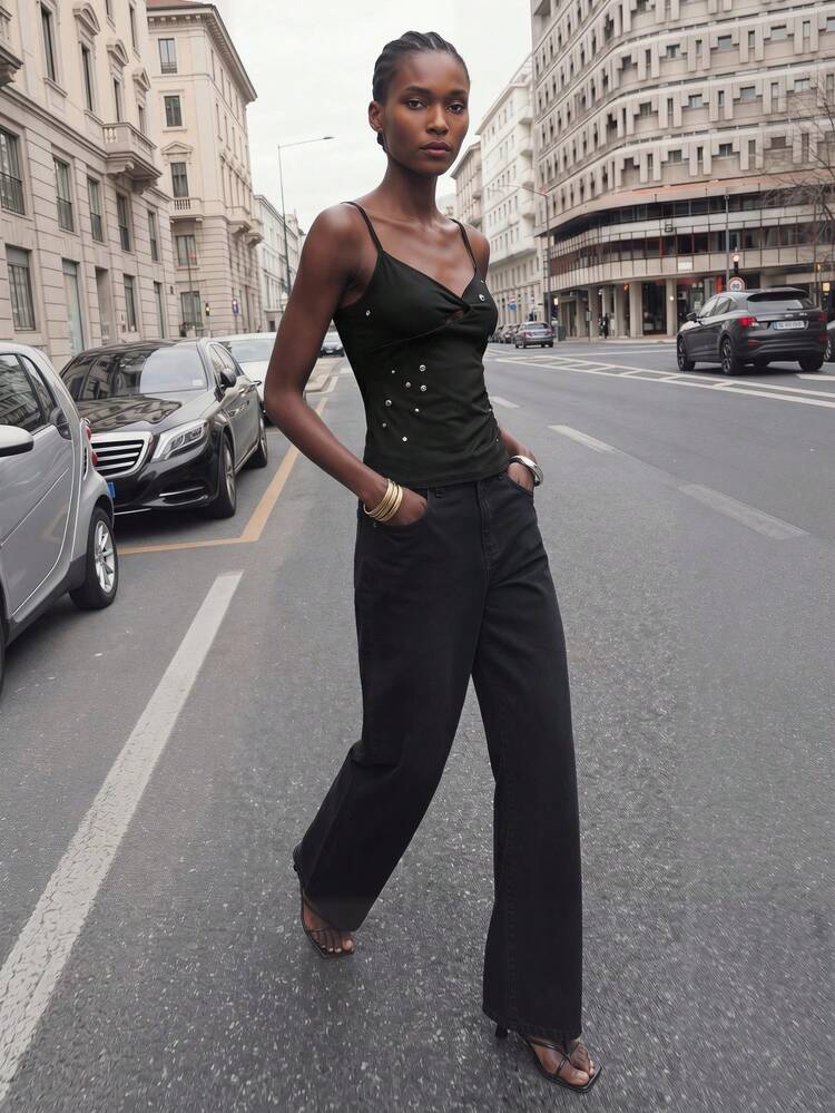 SHEIN Maija 2026 Printemps/Été Nouveau Débardeur Chic Décontracté et Confortable pour Femmes avec Boucle Métallique Circulaire, Convient pour les Festivals de Musique, les Vacances à la Plage, le décontracté Quotidien, les Escapades Urbaines Romantiques, les Sorties, les Rassemblements, les Mariages, les Invités, le Style Vintage, la Saison de Remise des Diplômes