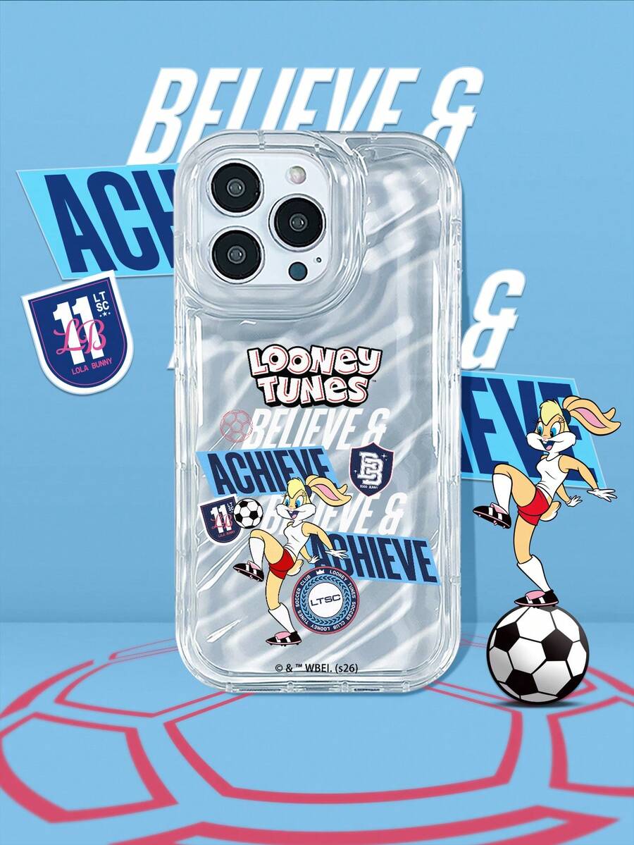 LOONEY TUNES X SHEIN 1個 Looney Tunes Lola Bunny 足球「Believe & Achieve」透明手機殼,波浪紋理,附 Lola Bunny 足球圖案、「BELIEVE & ACHIEVE」字樣及經典「LOONEY TUNES」標誌。全覆蓋防震保護,適合卡通愛好者與 Looney Tunes 粉絲的完美禮物。相容 iPhone 手機殼,手機配件,快速出貨。 - 無色 - 查看 1