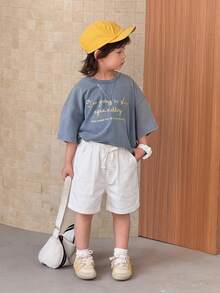 SHEIN Baby Boys Urban Street Cool Stonewashed Vintage Cat Whiskers Loose Fit Baggy Bermuda Blue Denim Long Shorts, Versatile And Casual For Baby Clothes Boys Spring/Summer Outfits, Streetwear Outfits For Baby Boys, Country Outfits Baby, Beach Vacation Outfits - White - View 3
