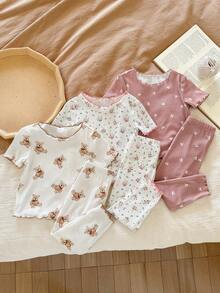 SHEIN 隨機6款發3套，女嬰柔軟舒適櫻桃熊花卉3件式睡衣套裝 - 彩色 - 查看 5