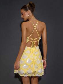 SHEIN BAE Robe mini dos nu à sequins abricot, convenant pour cocktail, rendez-vous romantique, superposition automne/hiver, soirée, événement formel, Halloween, Noël - Jaune citron - Voir 2