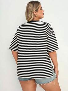 Plussiva 大码孕妇夏季休闲通勤撞色条纹印花宽松蝙蝠袖开衩下摆T恤 - 黑色 - 查看 2