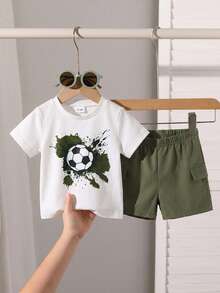 SHEIN Playful Pals 2件組 嬰幼兒男童夏季套裝 白色圖案圓領短袖上衣與素色短褲 休閒海灘套裝 適合戶外活動 - 綠色 - 查看 6