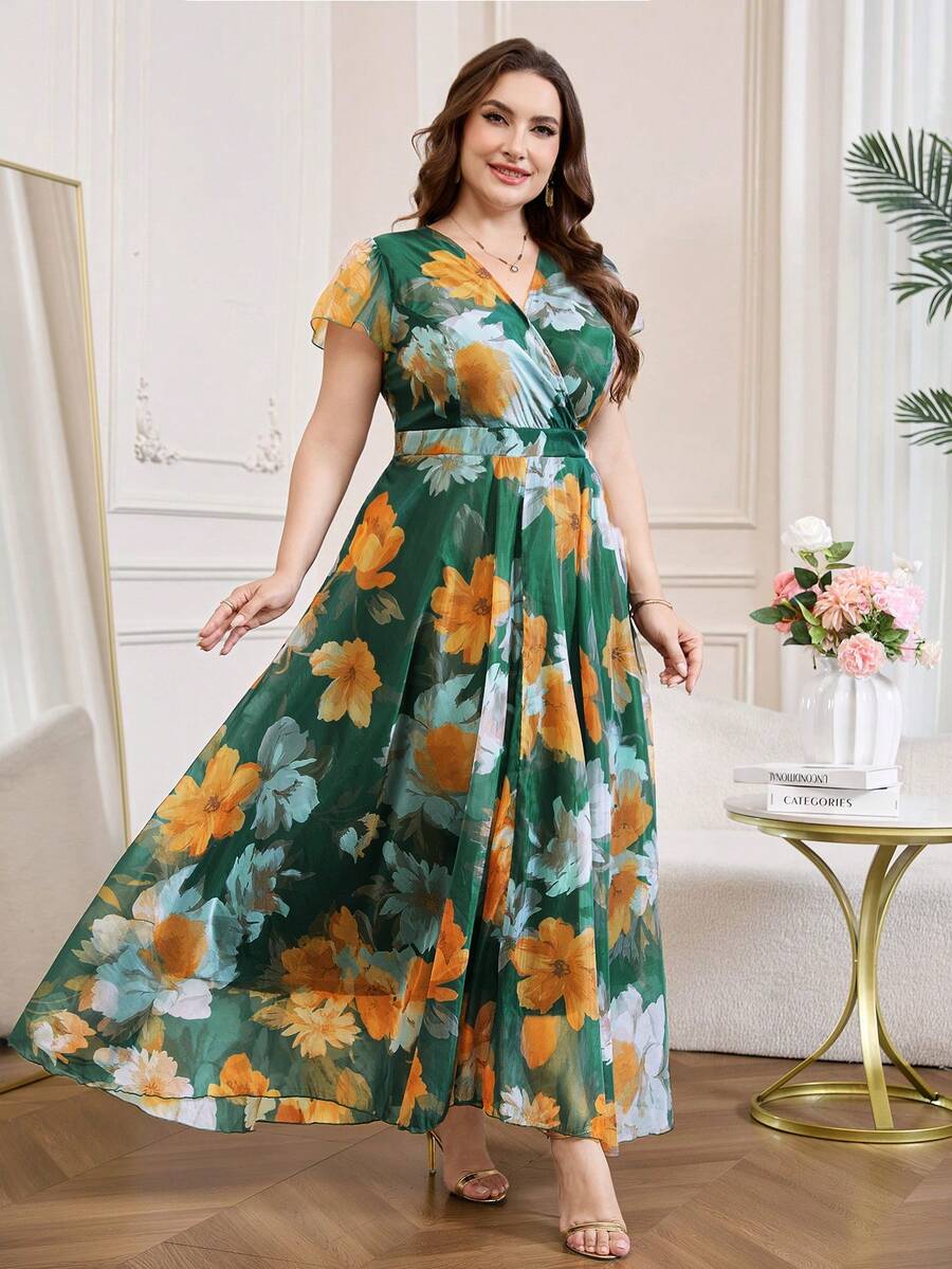 SHEIN Clasi Đầm cỡ lớn in hoa, tay ngắn, kiểu vạt chéo, eo nhún. - màu xanh lá - Xem 1