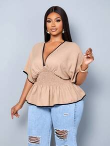 SOLERSUN Damen Sommer Große Größen V-Ausschnitt Fledermausärmel Bluse, elegante geraffte Taille mit Rüschen Saum Top, lässige schwarze Paspelierung Sommerurlaub Strand Bluse - Khaki - Übersicht 6