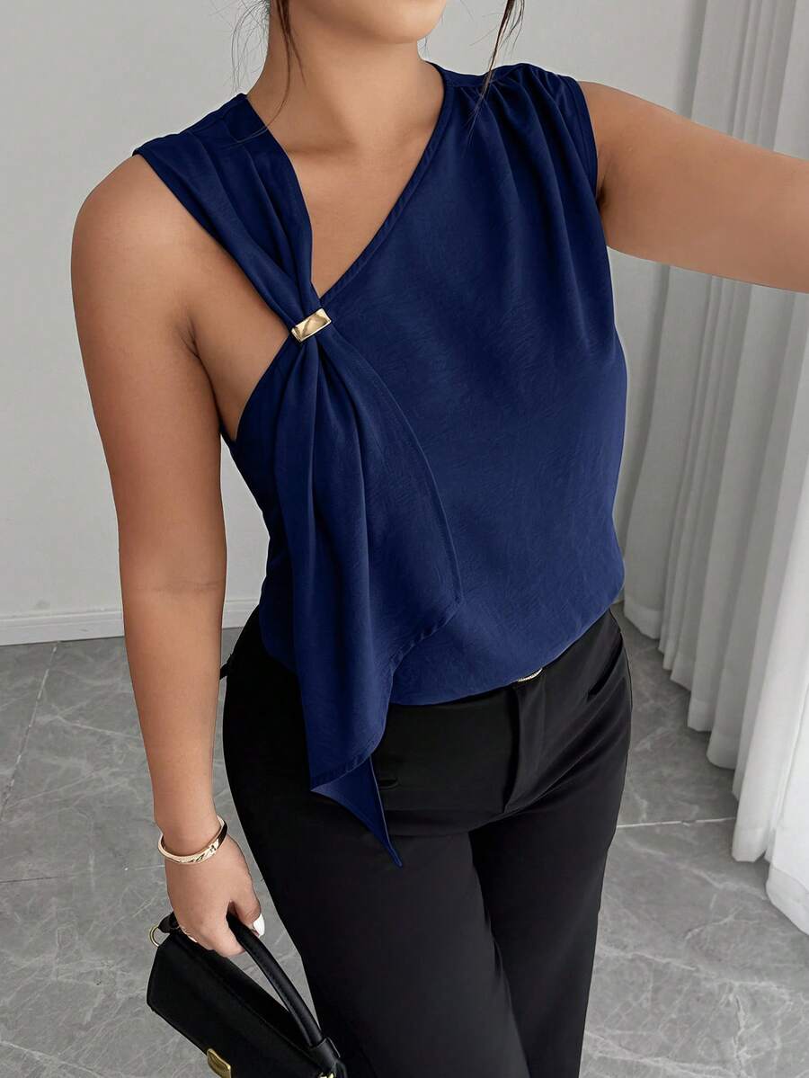 SHEIN Clasi 不對稱綁帶金屬扣女款襯衫,休閒優雅日常穿著,春夏正式約會穿搭,海軍藍 - 藏蓝色 - 查看 1