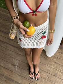 Flirla 夏季白色镂空性感可爱俏皮女孩海滩度假草莓樱桃装饰针织迷你裙 - 白色 - 查看 4