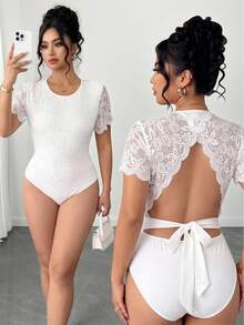 SHEIN Clasi Plus Size Round Neck Lace Back Decor Open Back Tie Rib Patchwork Bodysuit Wedding Night Party All White Summer Sexy 70's - White - View 1