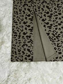 Franclia Women's Leopard Print Corduroy Pocket Slit Skirt With Belt - Army Green - View 3