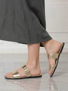 Sleekvia Ladies Comfortable Flat Wear-Resistant Versatile Metal Outdoor Flip-Flops Slippers - Gold - View 6