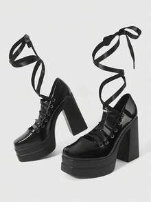 ROMWE Giày cao gót đế xuồng gợi cảm dành cho nữ, phong cách Punk Gothic, thiết kế quai co giãn màu tối ở phía trước và gót giày với nơ, kiểu dáng đẹp, đa năng, thích hợp cho mùa xuân, thu và hè, các lễ hội, tiệc tùng, hộp đêm. - màu đen - Xem 3
