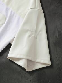 ROMWE MEN Camiseta de manga corta con parches de cuero de PU y malla para hombres, primavera/verano - Blanco - Ver 2