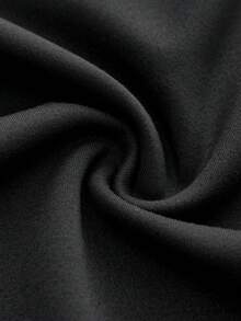 SHEIN Cheerettes 女士纯色弧形下摆长袖T恤和短裤运动套装 - 黑色 - 查看 7