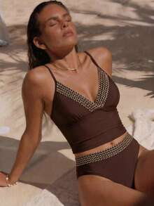 Swim Chiccia Bộ bikini hai mảnh màu trơn dành cho nữ, kiểu dáng ôm sát, dây đeo màu vàng có thể điều chỉnh, quần cạp cao, thích hợp cho kỳ nghỉ, tiệc tùng, thường ngày. - Cà phê nâu - Xem 1