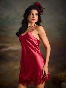 PinupPomp Set Lingerie Seksi Wanita 2pcs/Set Warna Merah Anggur dengan Hiasan Renda - Burgundy - View 3