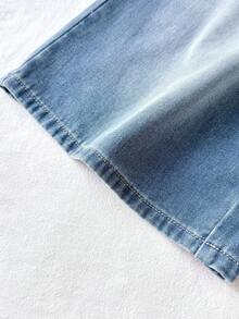 SHEIN Girls'Y2K Style Loose Bermuda Light Blue Denim Jeans,7/8 Length,Mid-Rise Washed Summer Casual School Back-To-School Cute & Cool Outfit For Travel - Blue - View 4