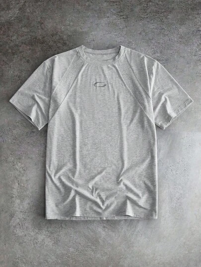 Manfinity RebelGame Casual Solid Color Short Sleeve T-Shirt For Men