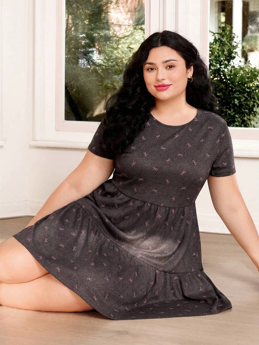 Solflare Plus Size Minimalist Print Round Neck Short Sleeve Dress - Chocolate Brown - View 1