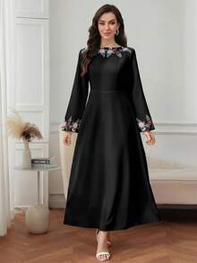 Al Najma Gaun Wanita Elegan Lengan Panjang Berbordir Gaya Arab - Hitam - View 5