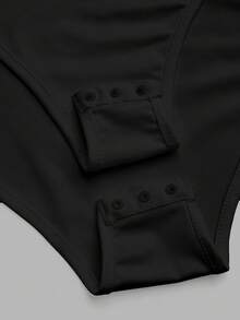 Sweetra Bộ áo liền quần tay dài cổ polo màu trắng tối giản, kiểu dáng thanh lịch, đa năng, ôm sát eo, tôn dáng. - màu đen - Xem 8