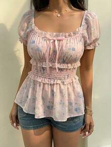 Sunnyshic Áo kiểu nữ bằng vải chiffon họa tiết hoa nhí dễ thương, thắt eo bằng dây buộc, trang trí nơ, cổ vuông, tay phồng, thích hợp mặc thường ngày, đi nghỉ mát, dự tiệc, mùa xuân/hè. - Màu Hồng baby - Xem 6
