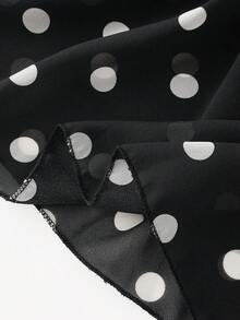 SHEIN Franclia Áo kiểu nữ cao cấp không tay cổ chữ V chấm bi Pháp, chất liệu lưới, thanh lịch, kiểu dáng camisole chiffon tay loe buộc dây thời trang. - màu đen - Xem 3