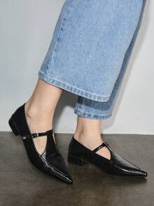 Bholvia 2025 Autumn New Women's Fashionable Korean Style Color Block Pointed Toe Flat Shoes Low-Cut Shoes - Black - View 3