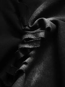 ROMWE MEN Pantalones cortos de mezclilla desgastados con estampado de caballo para hombres - Negro - Ver 2