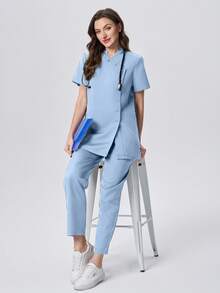 Scrubzie 防皱立领短袖多扣女式手术服套装（上衣和裤子） - 淺藍色 - 查看 4