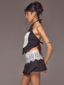 MUSERA Áo croptop cổ yếm buộc dây sau lưng, in ren thêu, thích hợp cho kỳ nghỉ xuân hè ở Ibiza (Roja De Sol). - Đen và trắng - Xem 3