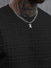 Manfinity CasualCool 男士休闲纯色纹理短袖T恤，时尚百搭日常穿着 - 黑色 - 查看 5